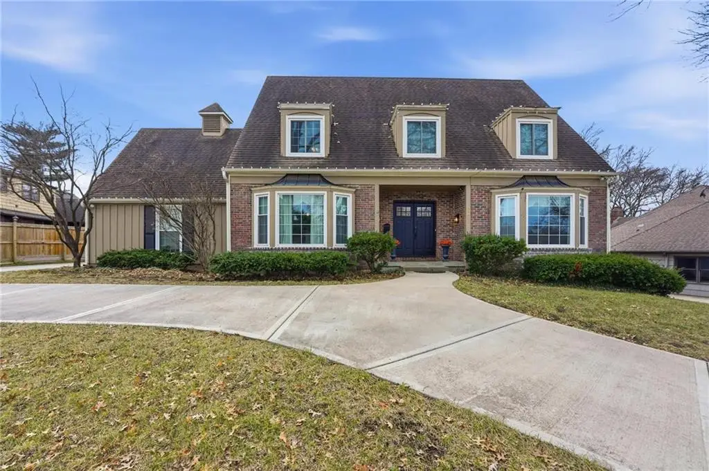 11420 Holly Court, Kansas City, MO 64114 - Image #1