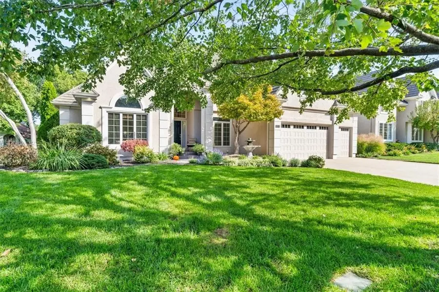 708 NE Lake Pointe Drive, Lees Summit, MO 64064 - #3