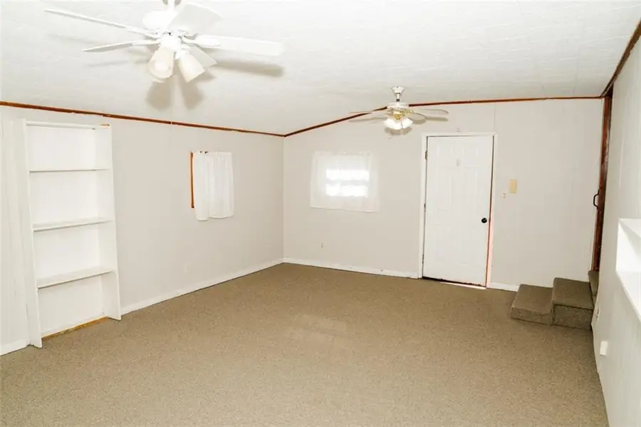 2405 Grand Avenue, Parsons, KS 67357 - Image #3