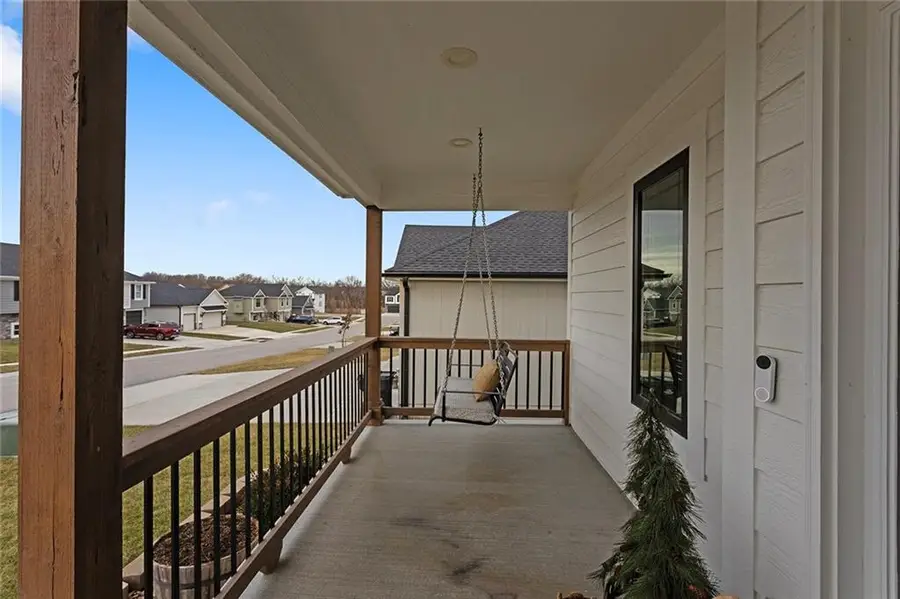 601 SW Meadowood Drive, Grain Valley, MO 64029 - Image #3