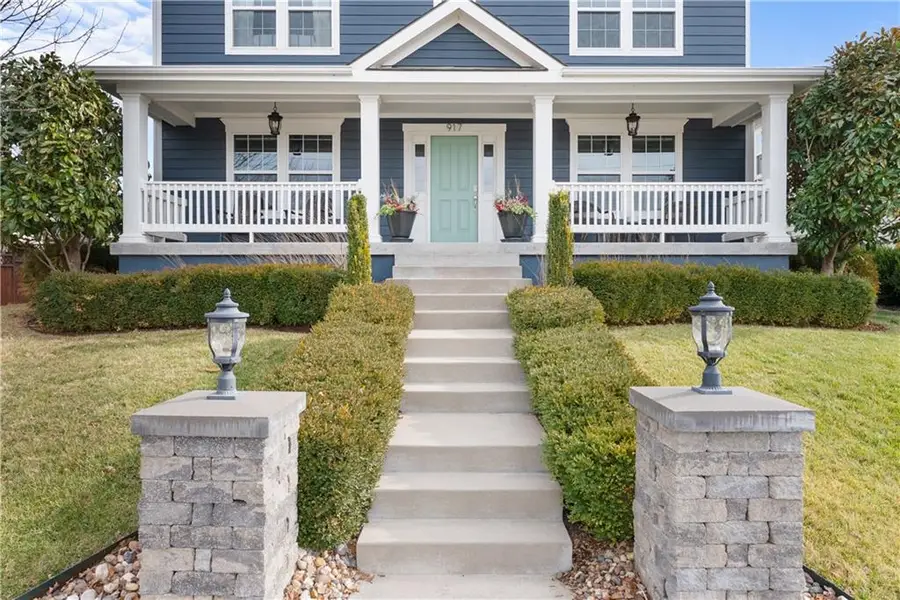 917 Longview Park Drive, Lees Summit, MO 64081 - Image #2