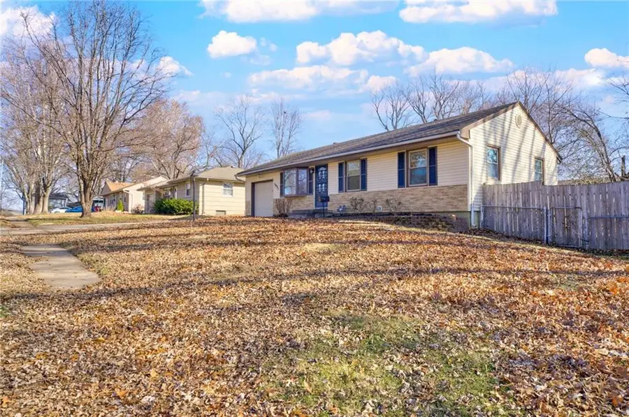 3021 S Venus Street, Independence, MO 64055 - Image #2