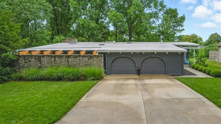 12618 Oakmont Drive, Kansas City, MO 64145 - #3