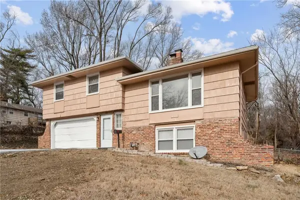 5904 E 103rd Street, Kansas City, MO 64134