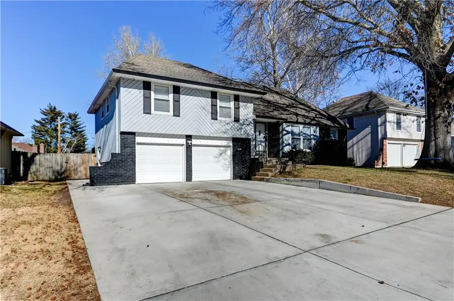 11104 E 83rd Terrace, Raytown, MO 64138 - Image #3