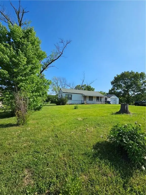30720 W 83rd Street, De Soto, KS 66018 - Image #2