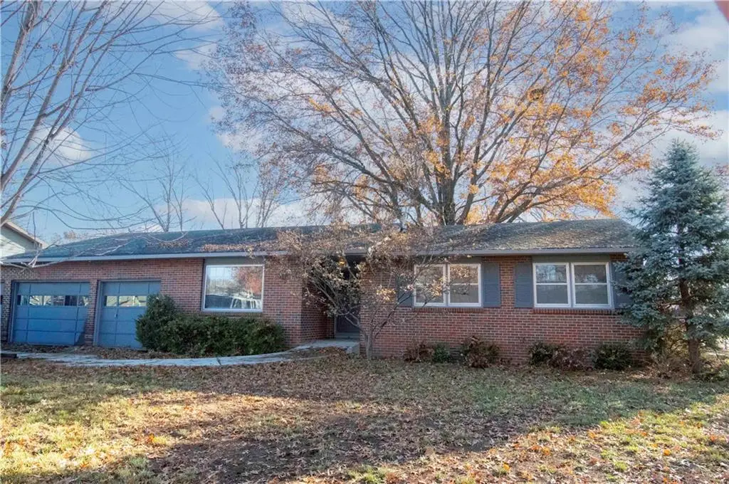 3415 Trail Road, Lawrence, KS 66049 - Image #1