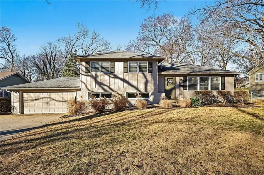 7622 Pawnee Street, Prairie Village, KS 66208 - Image #2