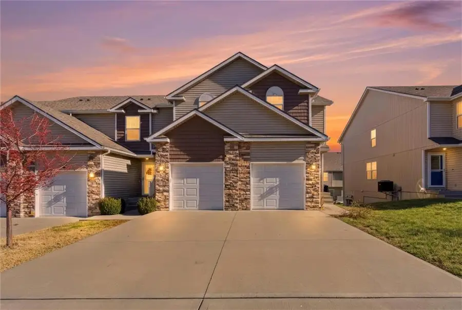 219 Pointe Lane, Raymore, MO 64083 - Image #2