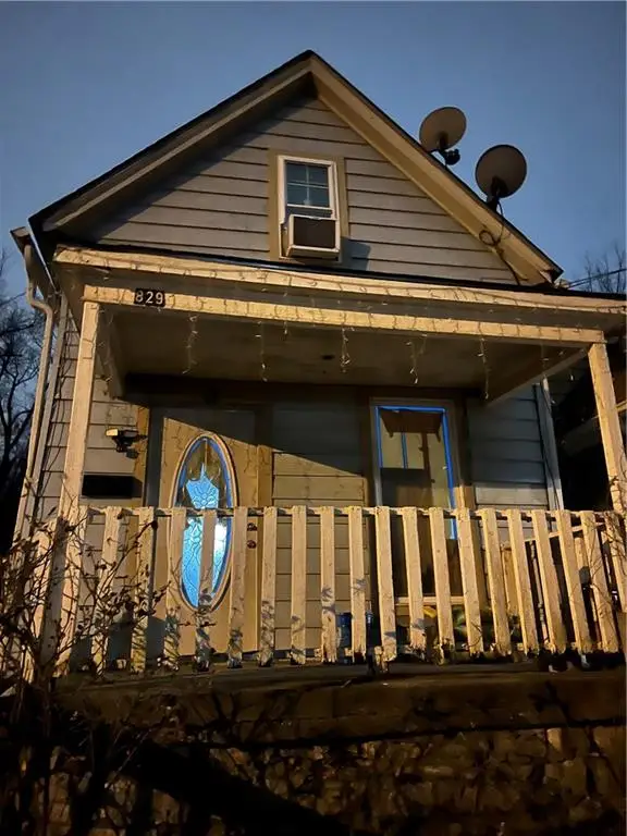 829 Reynolds Avenue, Kansas City, KS 66101 - Image #1