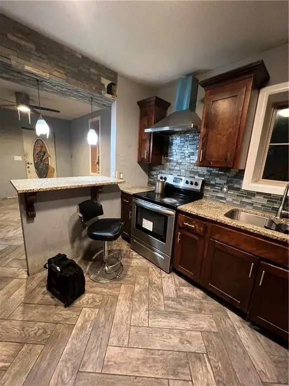 829 Reynolds Avenue, Kansas City, KS 66101 - Image #3