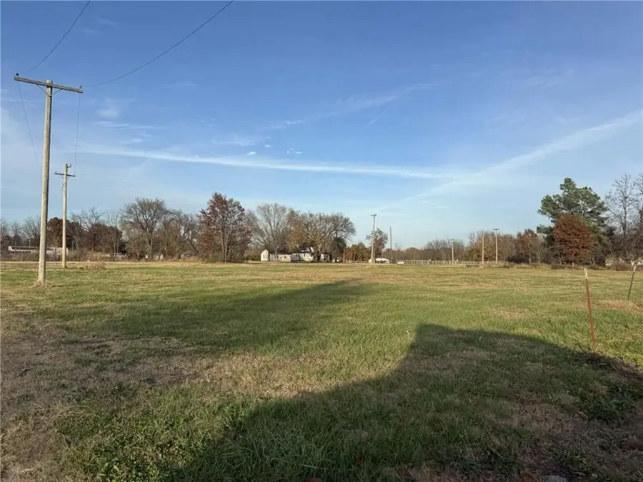 9th Street, Chetopa, KS 67336 - Image #2