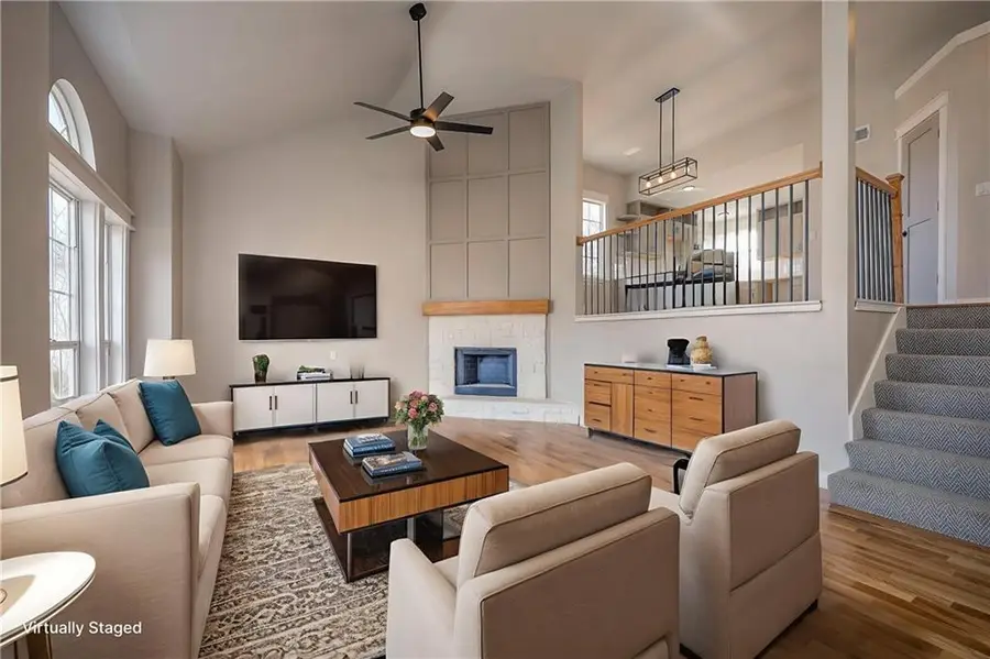 21811 W 51st Street, Shawnee, KS 66226 - #3