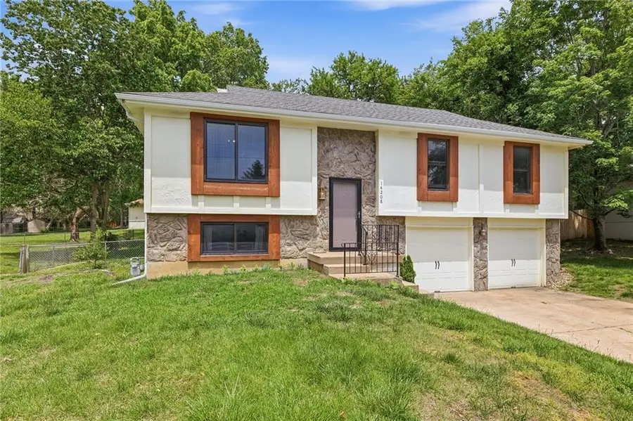14208 W 63rd Street, Shawnee, KS 66216 - #3