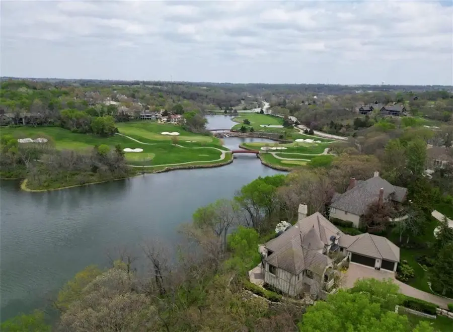 10504 S Highland Lane, Olathe, KS 66061 - #3