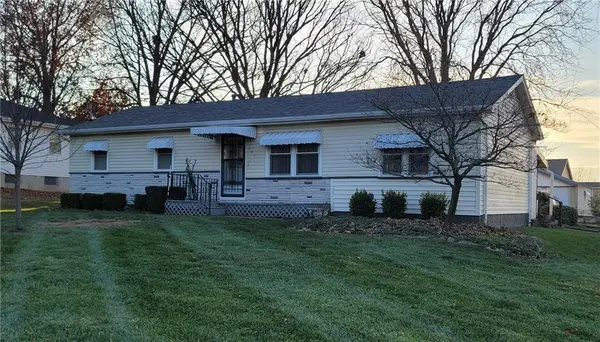 101 S Harrison Street, Spring Hill, KS 66083