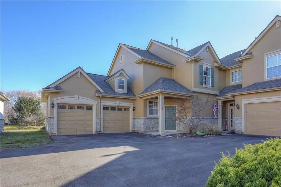 21063 W 118th Terrace, Olathe, KS 66061 - Image #2