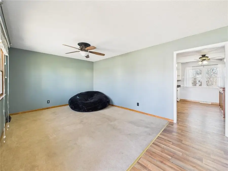 611 Short Street, Knob Noster, MO 65336 - Image #2