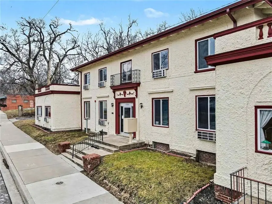 1302 Faraon Street, Saint Joseph, MO 64501 - #3