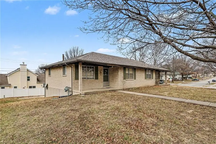 7120 N Park Avenue, Gladstone, MO 64118 - Image #3