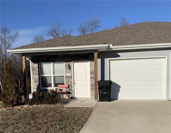 914 Riffle Drive, Pleasant Hill, MO 64080