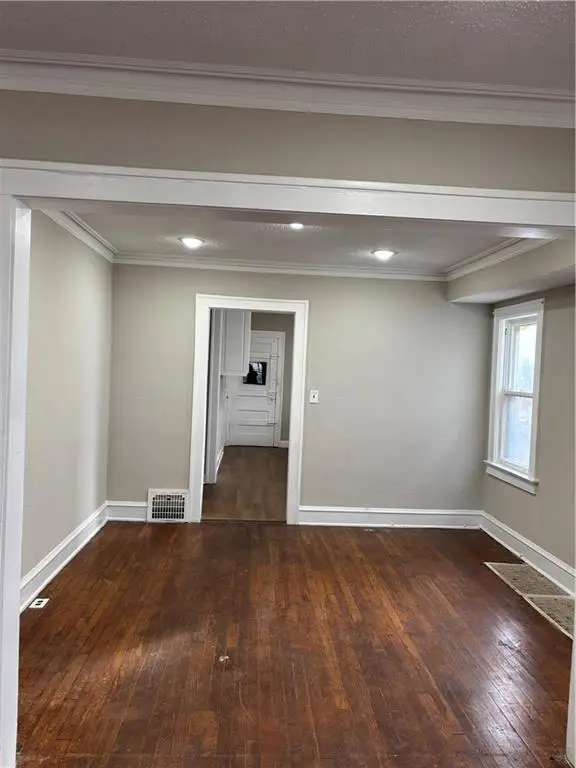 6227 Forest Avenue, Kansas City, MO 64119 - Image #3