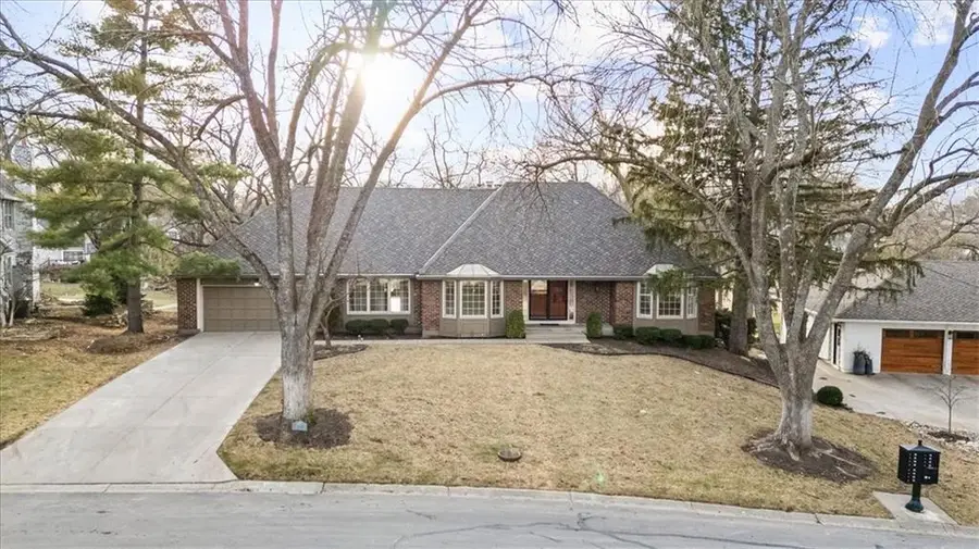12608 Cherokee Lane, Leawood, KS 66209 - #2