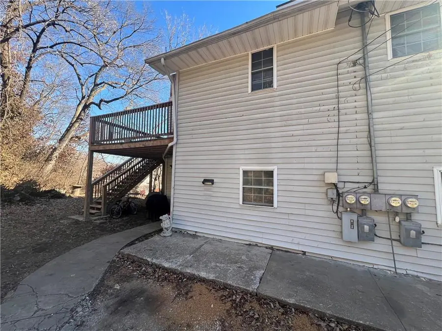 507 Henrie Avenue, Excelsior Springs, MO 64024 - Image #2