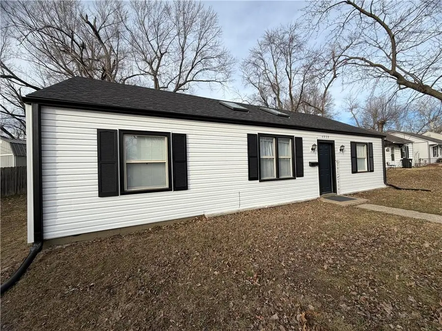 4930 Natoma Drive, Kansas City, KS 66106 - Image #2