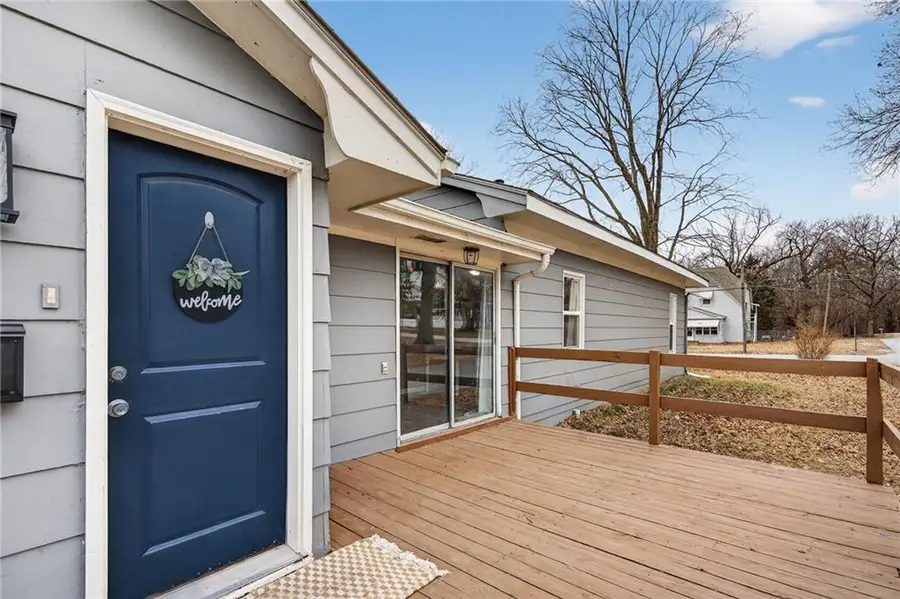 513 N College Street, Richmond, MO 64085 - Image #2