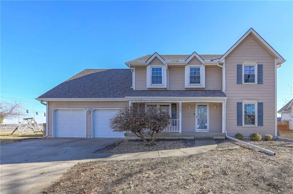 1023 SE Timbercreek Lane, Lees Summit, MO 64081 - Image #1