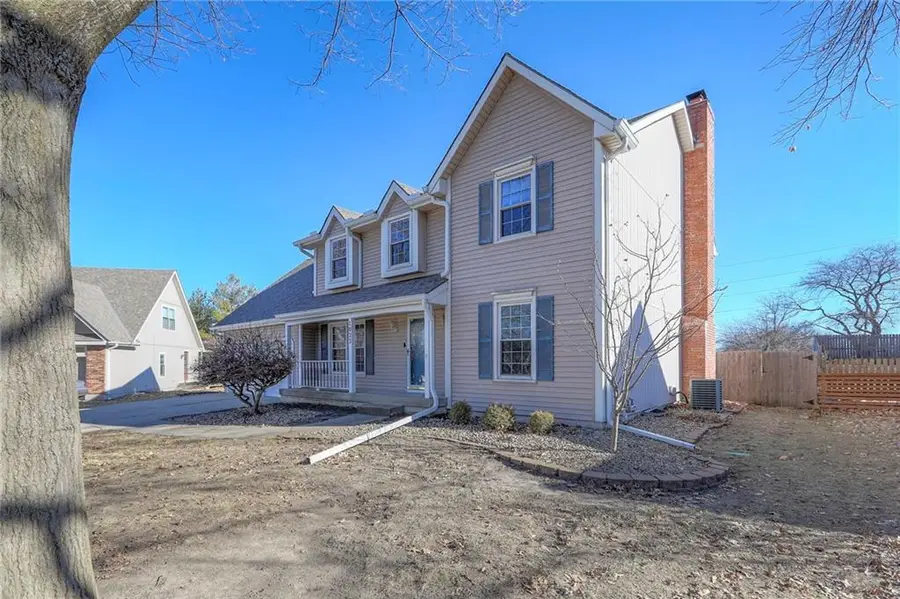 1023 SE Timbercreek Lane, Lees Summit, MO 64081 - Image #2