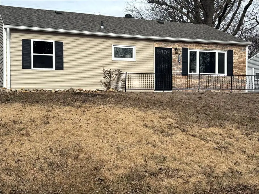 3423 Jackson Street, Saint Joseph, MO 64507 - Image #2