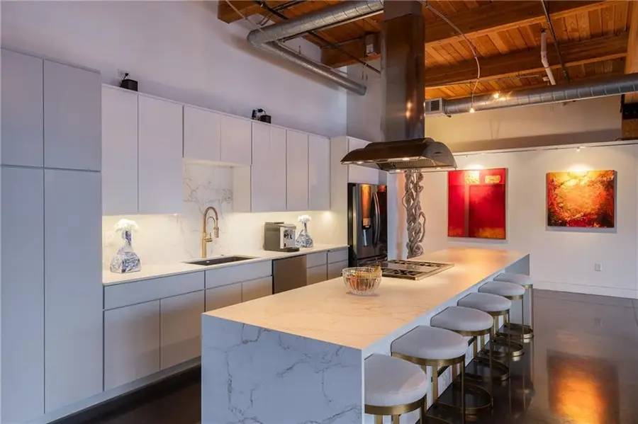 210 W 5th Street #207, Kansas City, MO 64105 - Image #2