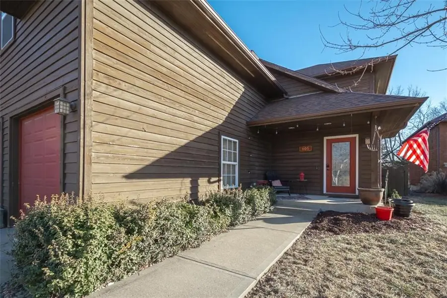 605 Parkside Court, Baldwin City, KS 66006 - Image #2
