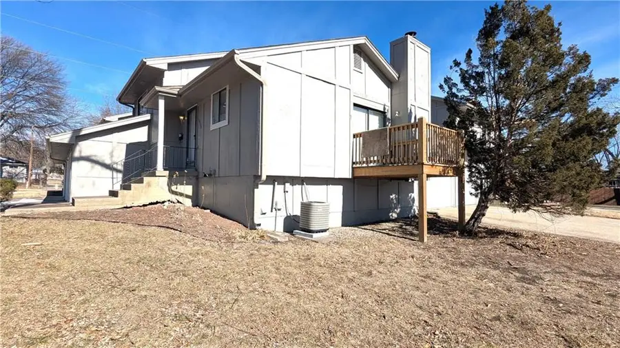 13952 Falkirk Circle, Grandview, MO 64030 - Image #3