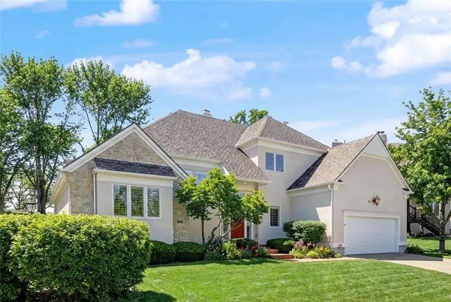 11105 W 119th Terrace, Overland Park, KS 66213 - #3