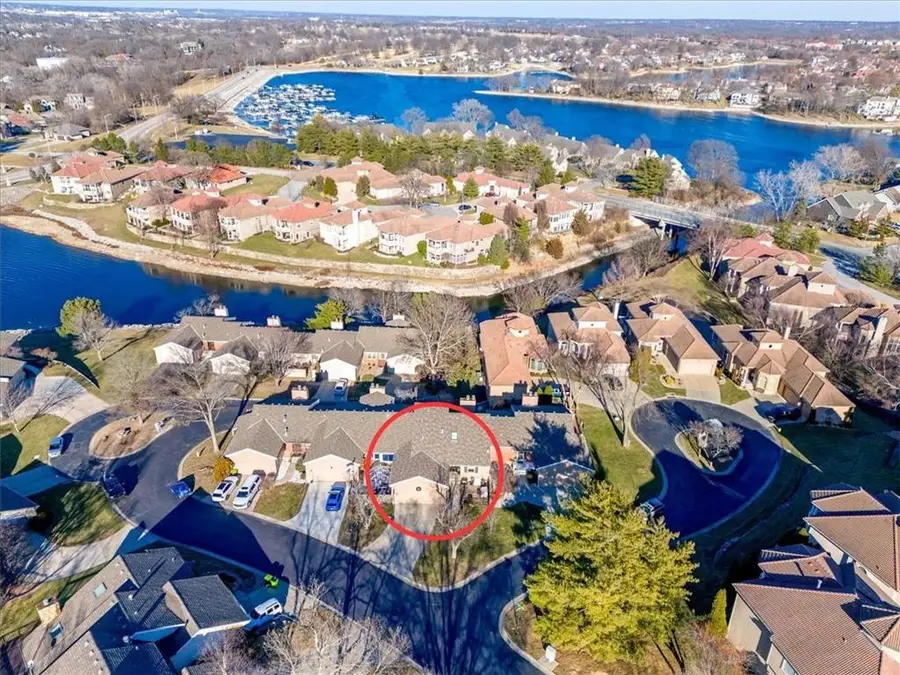 448 Point Drive, Lees Summit, MO 64064 - Image #2