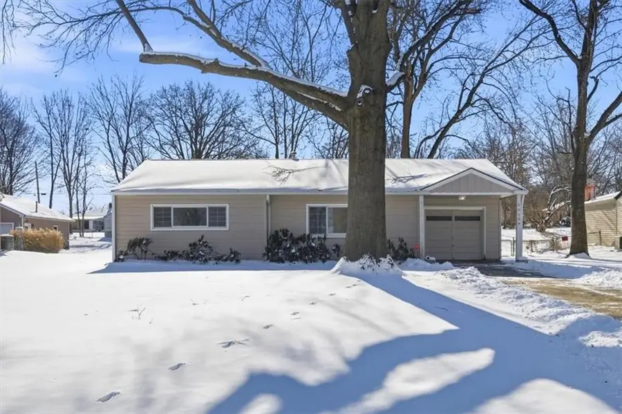 10109 E 68th Terrace, Raytown, MO 64133 - Image #2