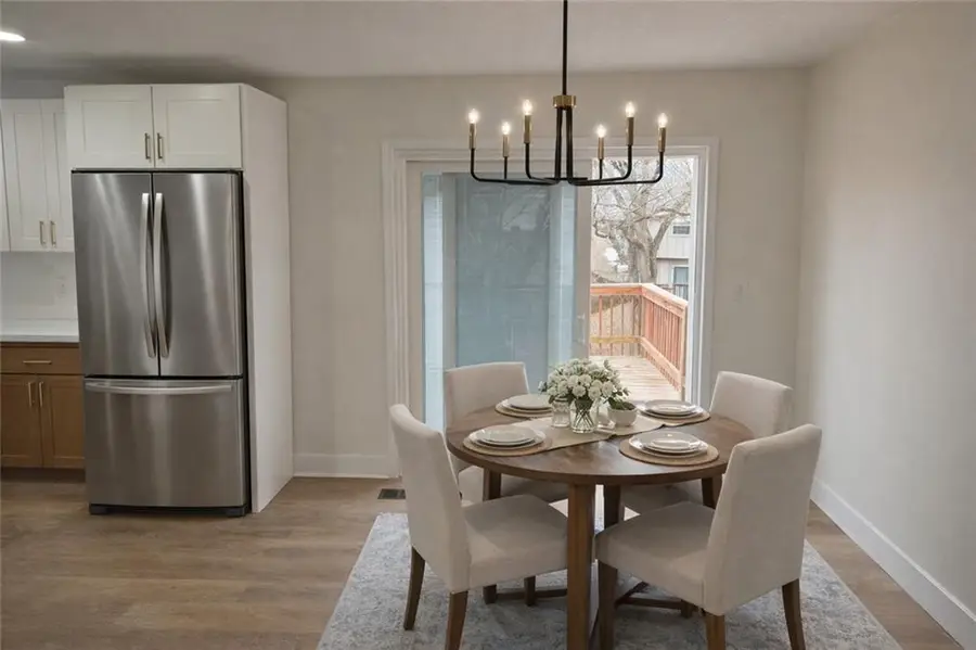 213 NW 80th Street, Kansas City, MO 64118 - #2