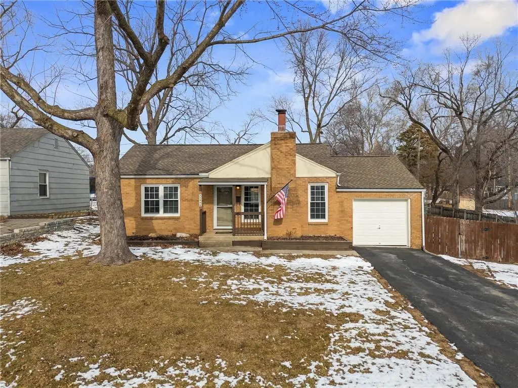 11000 W 56th Terrace, Shawnee, KS 66203 - #1