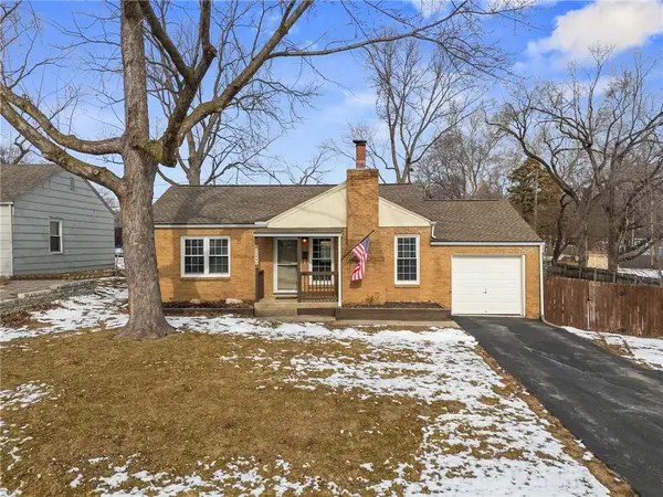 11000 W 56th Terrace, Shawnee, KS 66203