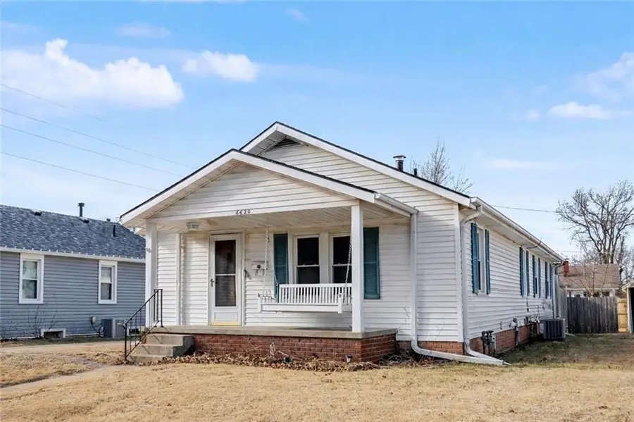 6620 Vancil Parkway, Saint Joseph, MO 64504 - Image #2