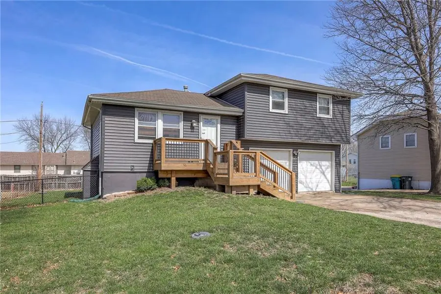 21850 W 179th Street, Olathe, KS 66062 - #2