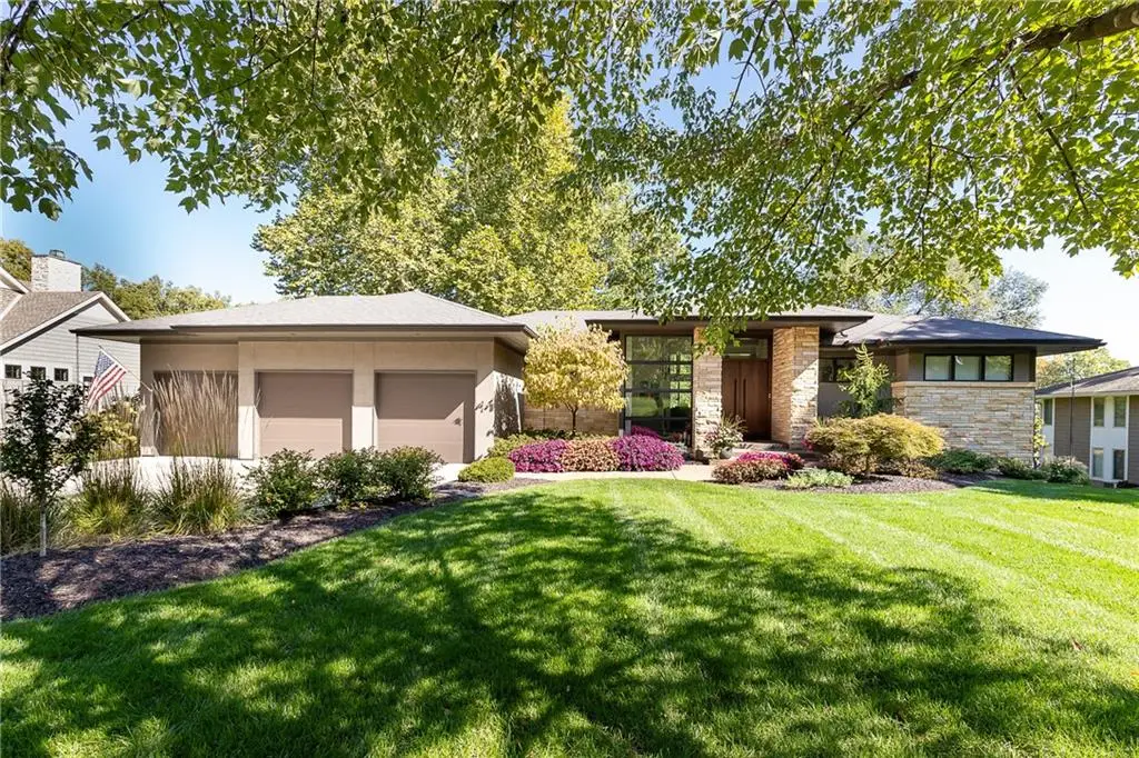 9645 Manor Road, Leawood, KS 66206 - #1