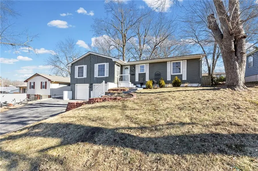 11229 Norton Avenue, Kansas City, MO 64137 - Image #2