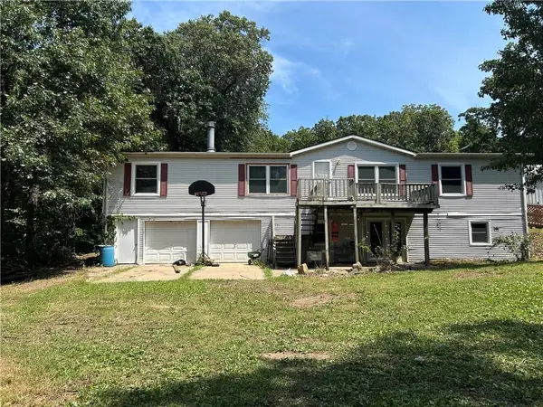 28846 251st Street, Easton, KS 66020