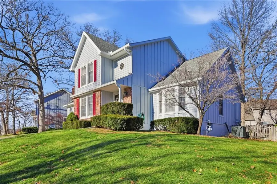 14512 W 69th Terrace, Shawnee, KS 66216 - Image #2