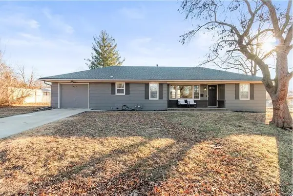 404 SW 21st Street, Blue Springs, MO 64015