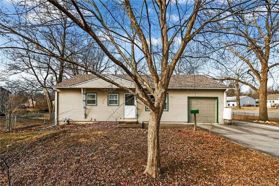 13300 10th Street, Grandview, MO 64030 - Image #2